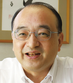 ながまち荘 施設長・県老人福祉施設協議会 会長　峯田 幸悦さん