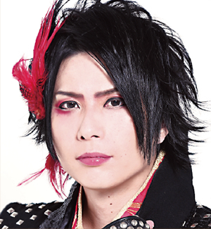 ビジュアル系演歌歌手　最上川　司さん
